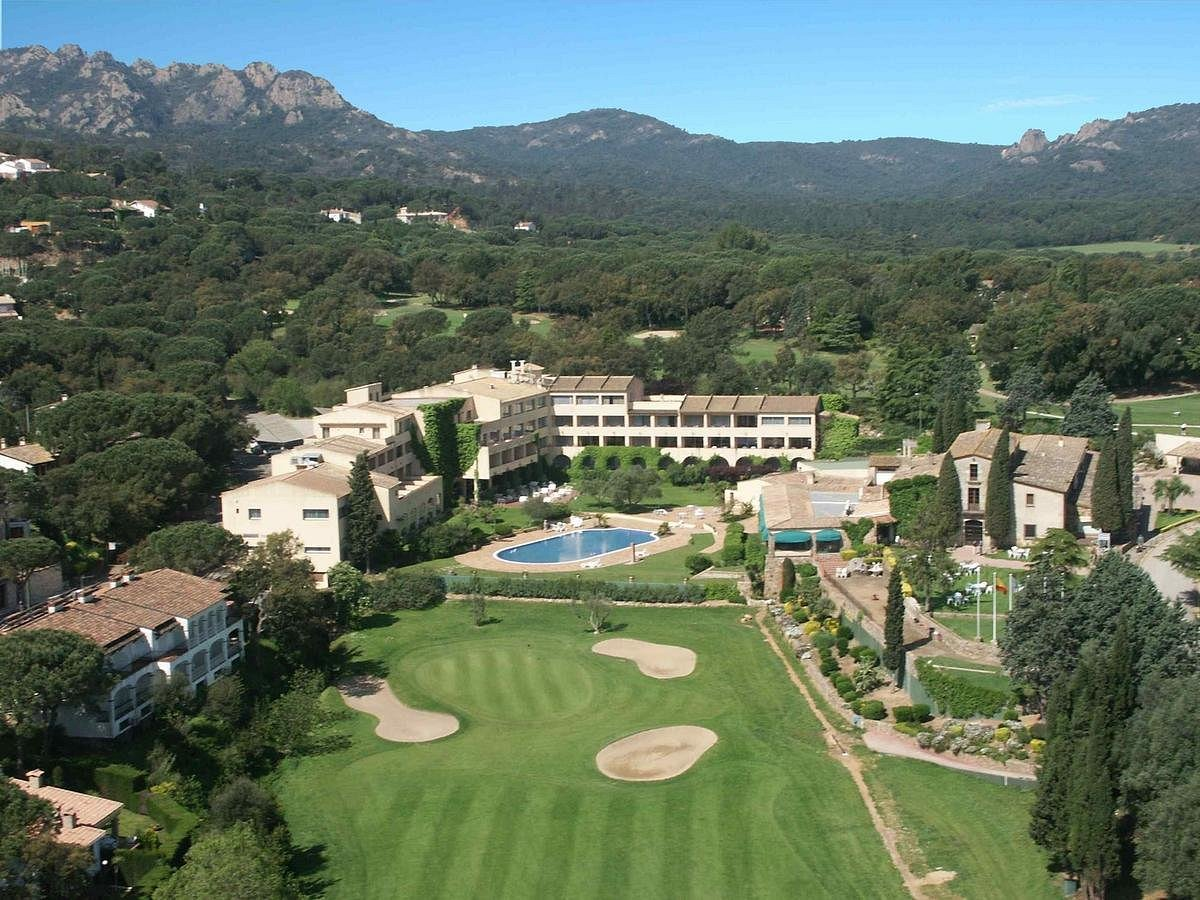 Best Hotels in Costa Brava, Spain (2023)