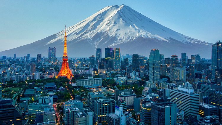 Best Luxury Hotels In Japan (2023)